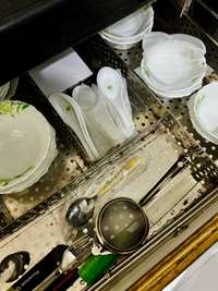 Dinner set Almost new 