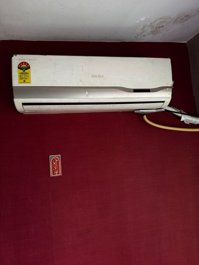 1.5 ton voltas 5 star split AC